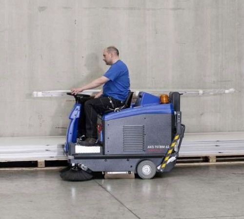 картинка Подметальная машина Columbus AKS 70 BM 62 фото 3 картинка Подметальная машина Columbus AKS 70 BM 62 фото 3