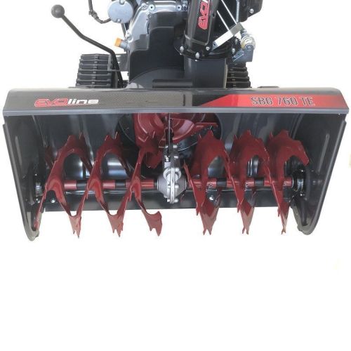 картинка Бензиновый снегоуборщик EVOline SBG 760 TE фото 3 картинка Бензиновый снегоуборщик EVOline SBG 760 TE фото 3