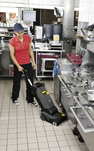 картинка Поломоечная машина Karcher BR 30/4 C Ep фото 5 картинка Поломоечная машина Karcher BR 30/4 C Ep фото 5