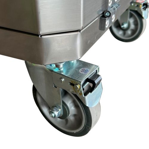 картинка Пылесос индустриальный EVOline IVC 1100-30 фото 12 картинка Пылесос индустриальный EVOline IVC 1100-30 фото 12