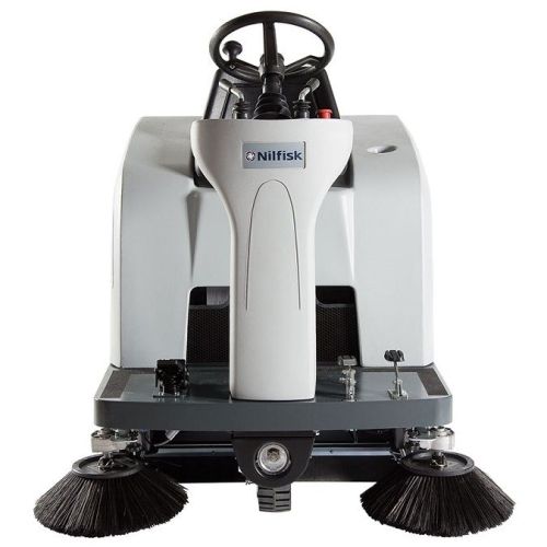 картинка Подметальная машина Nilfisk SR 1101 P фото 2 картинка Подметальная машина Nilfisk SR 1101 P фото 2