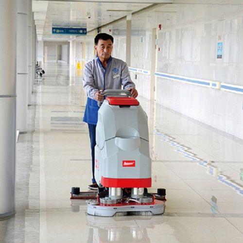 картинка Поломоечная машина Bennett Clever C660BT (Li 105 Ач) фото 11 картинка Поломоечная машина Bennett Clever C660BT (Li 105 Ач) фото 11